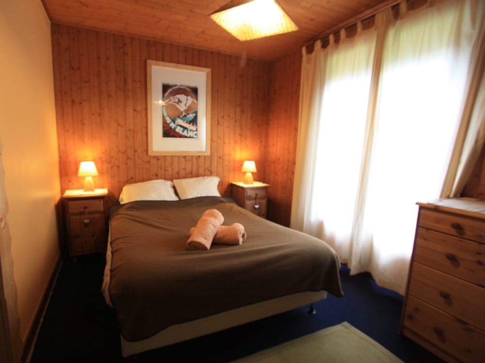 Comfort Double Room, Shared Bathroom, Mountain View