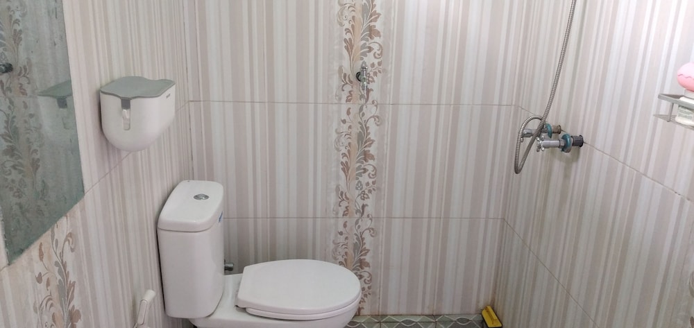 House, 2 Bedrooms photo 1
