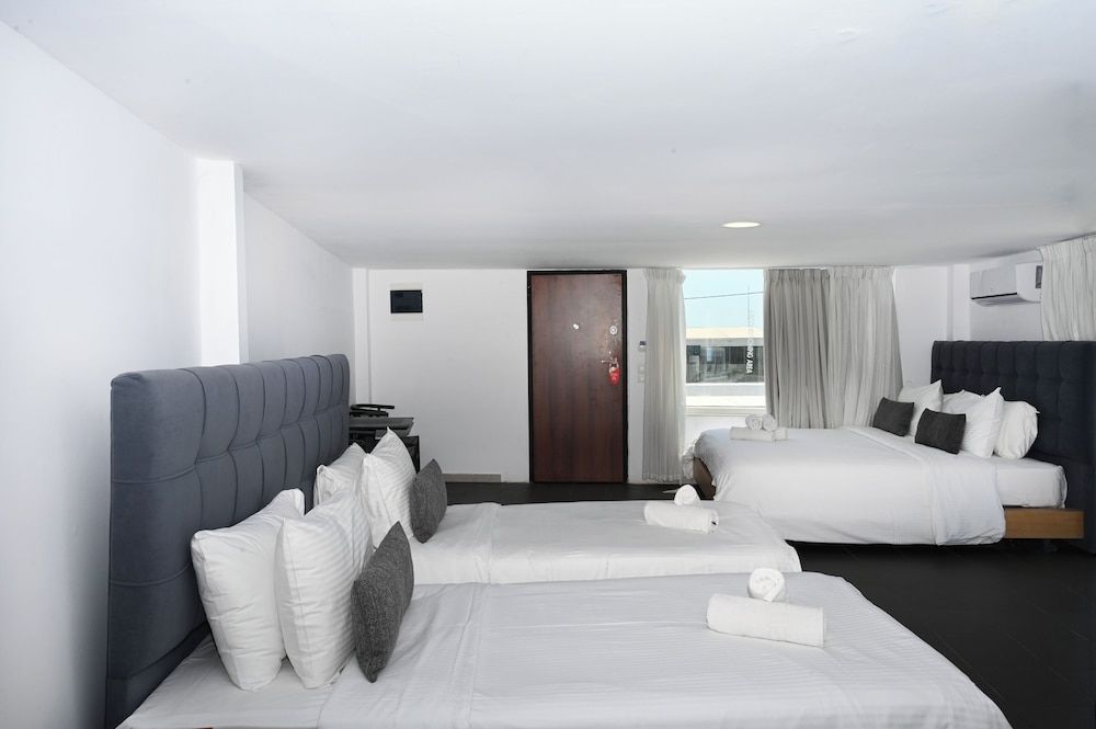 Standard Quadruple Room - Photo 2