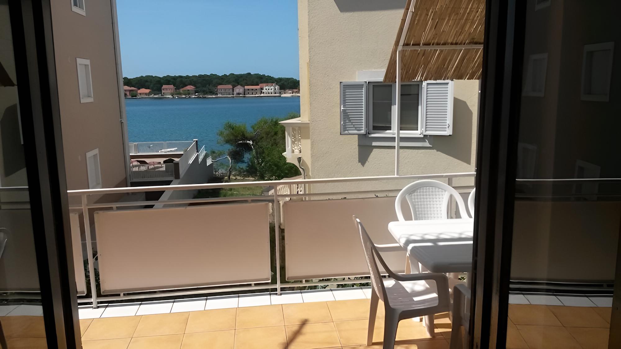 Apartment (Ivan - 35 m from sea - A2-kat(6)) photo 3