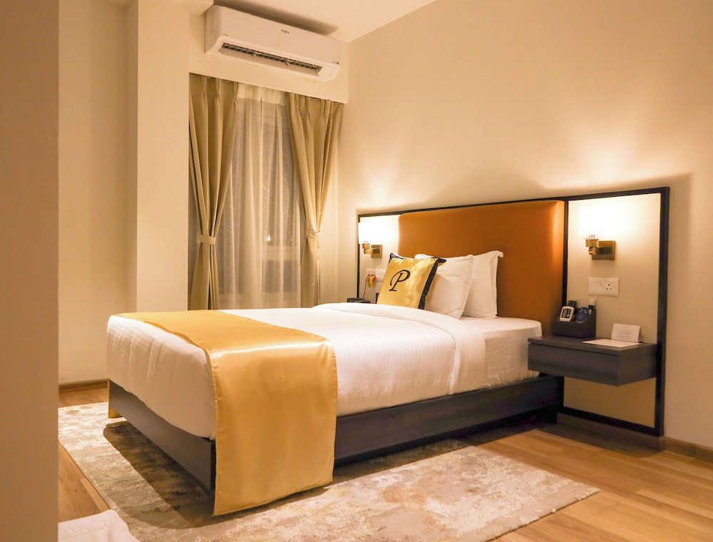 Deluxe Single Room