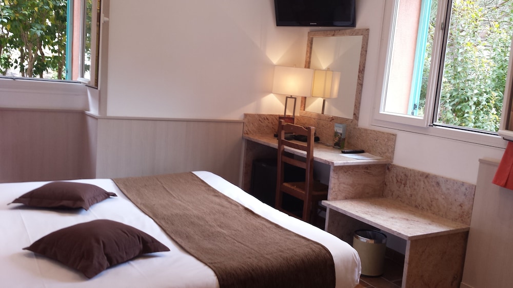 Quadruple Room - Photo 3