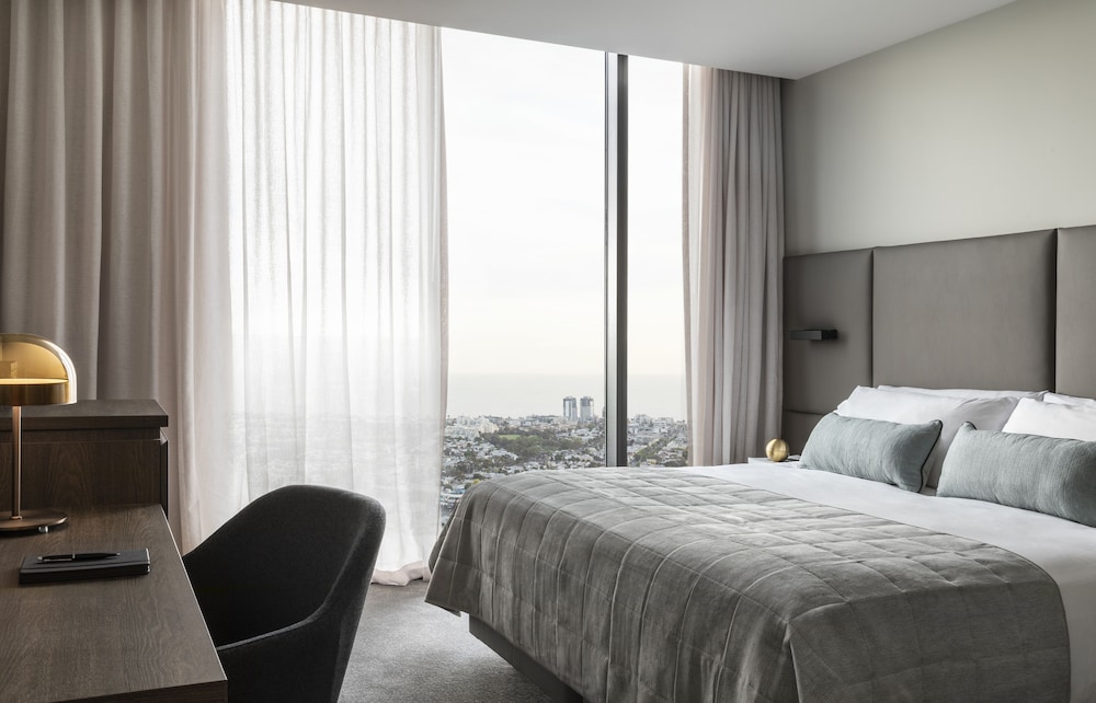 Deluxe Room Twin