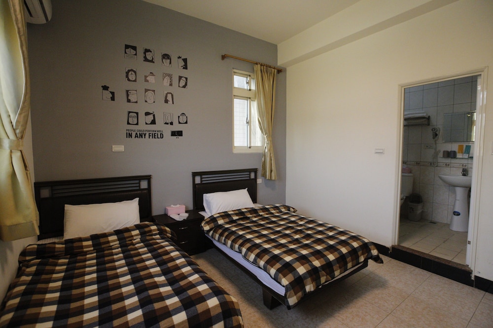 Standard Twin Room, Garden View photo 2