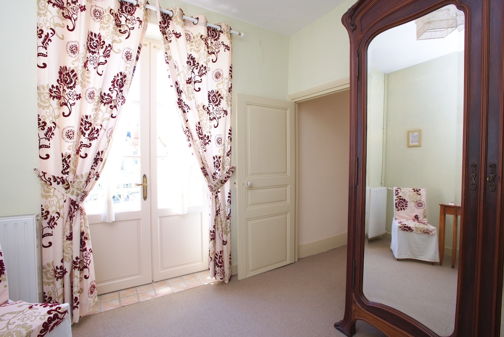 Double Room (Chambre Cele) photo 2