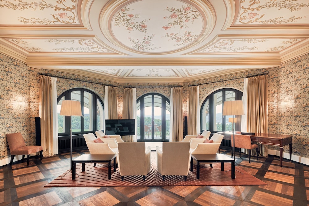 Deluxe Suite, Panoramic View, Partially Balcony, Livingroom, Whirlpool, Butler,Spa Access(12 years+) - Photo 1