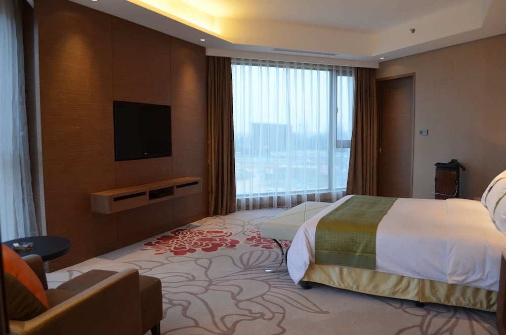 Suite, 1 Bedroom (High Floor) photo 3