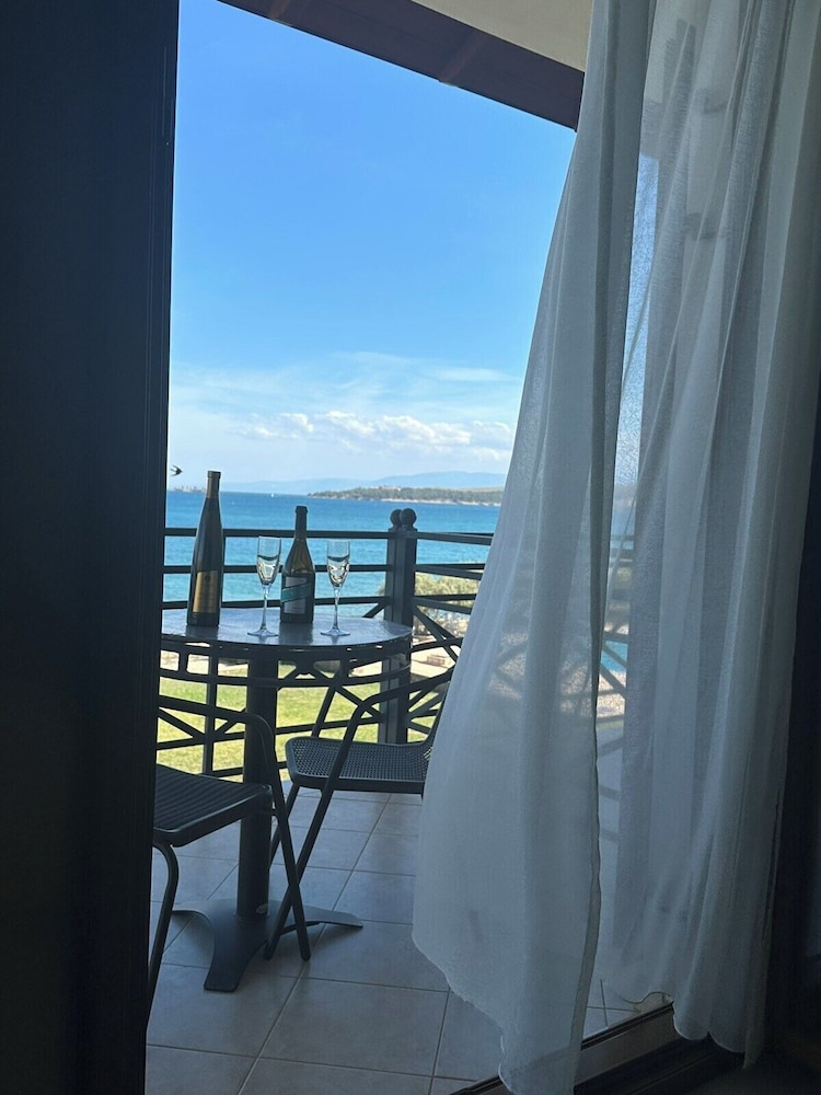 Panoramic Double or Twin Room photo 2