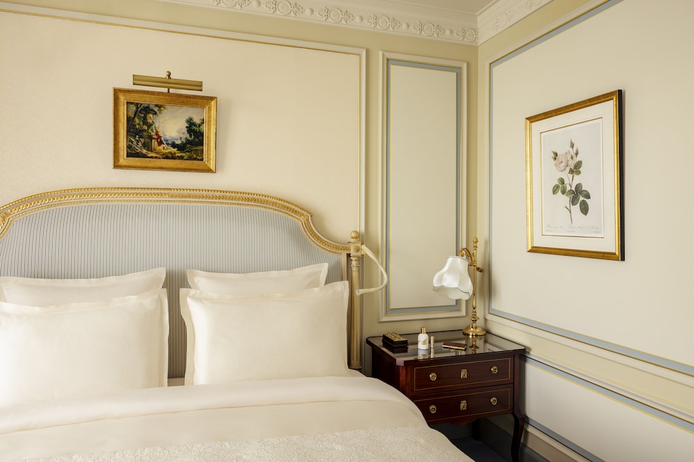 Deluxe Junior Suite