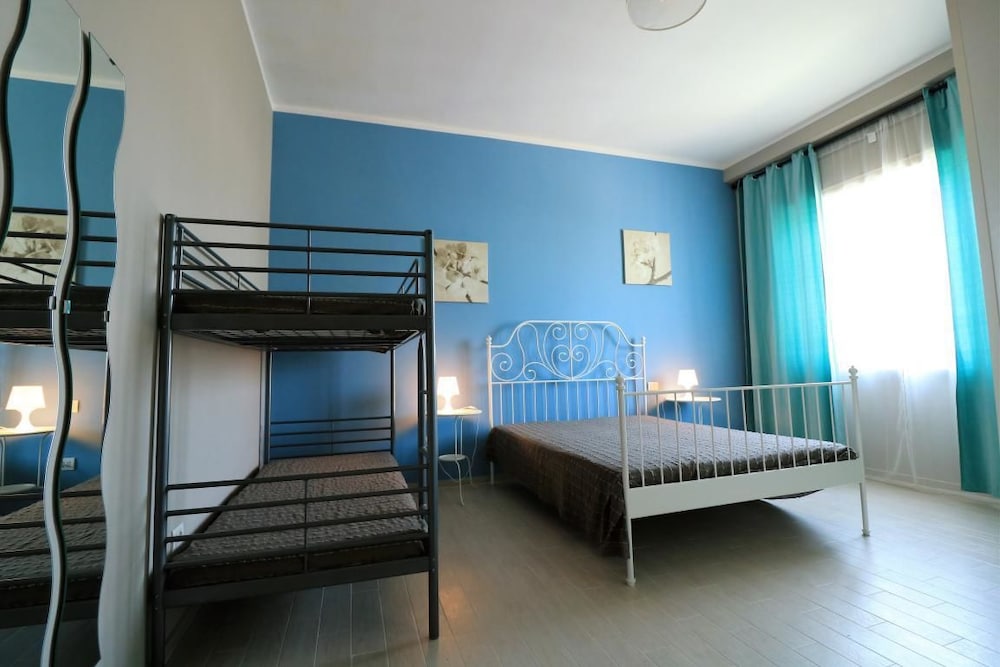 House, 1 Bedroom, Kitchen photo 1