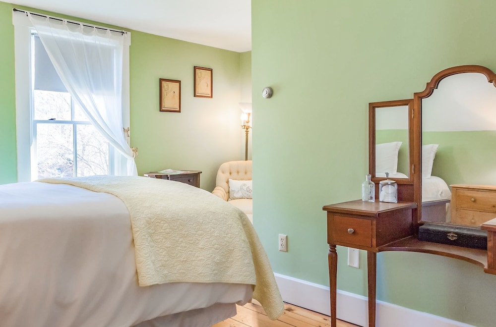 Mount Peg Room photo 2