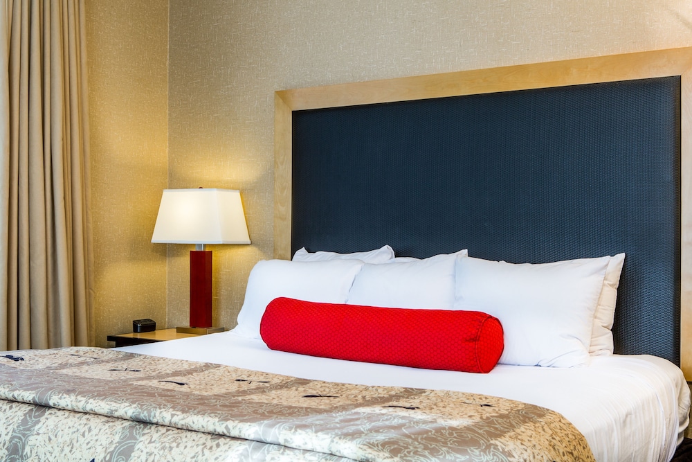 Standard Room, Multiple Beds, Non Smoking - Photo 3