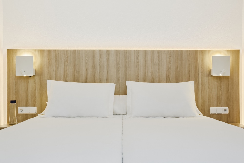 Apartment, 1 Bedroom, Sea View (2 adults + 2 children) photo 3