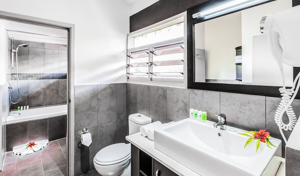 Suite, 1 Bedroom photo 3