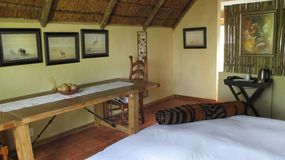 Deluxe King Room photo 3