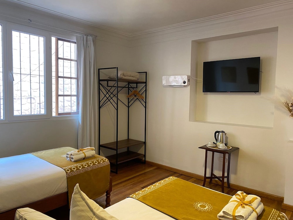 Standard Twin Room photo 3