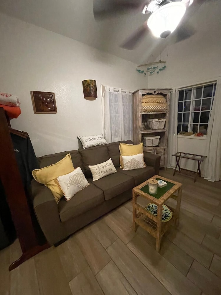 Premium Studio, 1 Bedroom, Kitchen, Ocean View photo 2