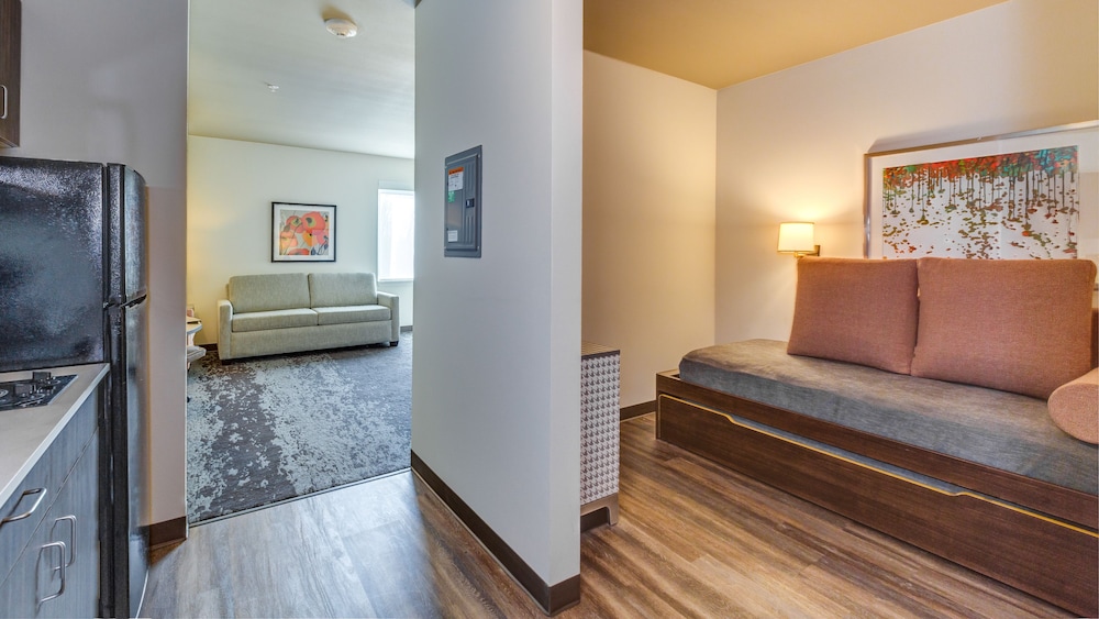 Suite, Multiple Beds photo 3