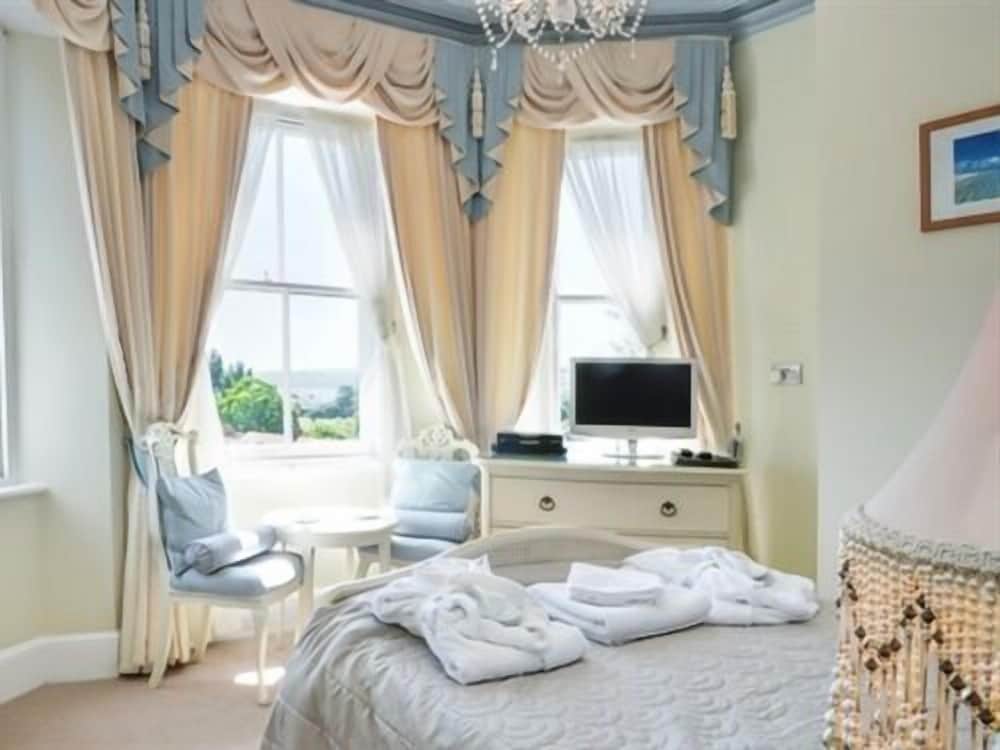 Luxury Double Room, Ensuite, Sea View