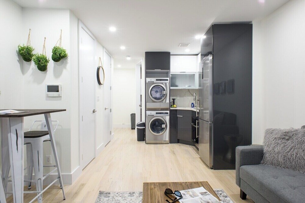 Apartment, 1 Bedroom, Non Smoking photo 2