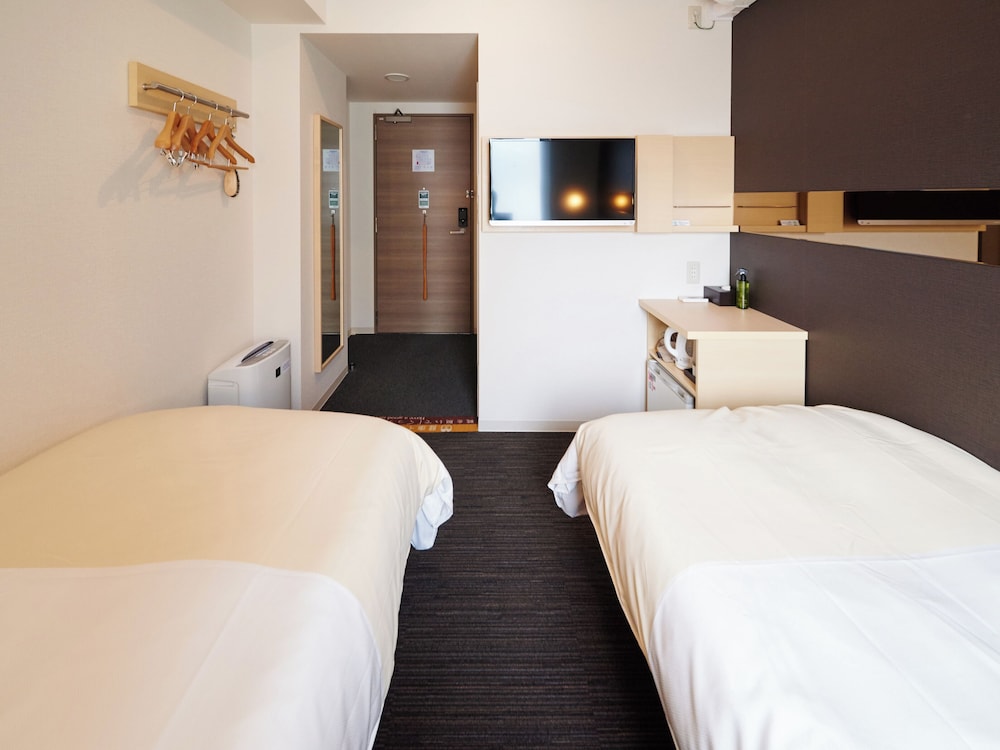 [No Smoking] Economy twin room photo 3