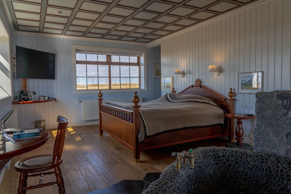Suite, River View photo 3