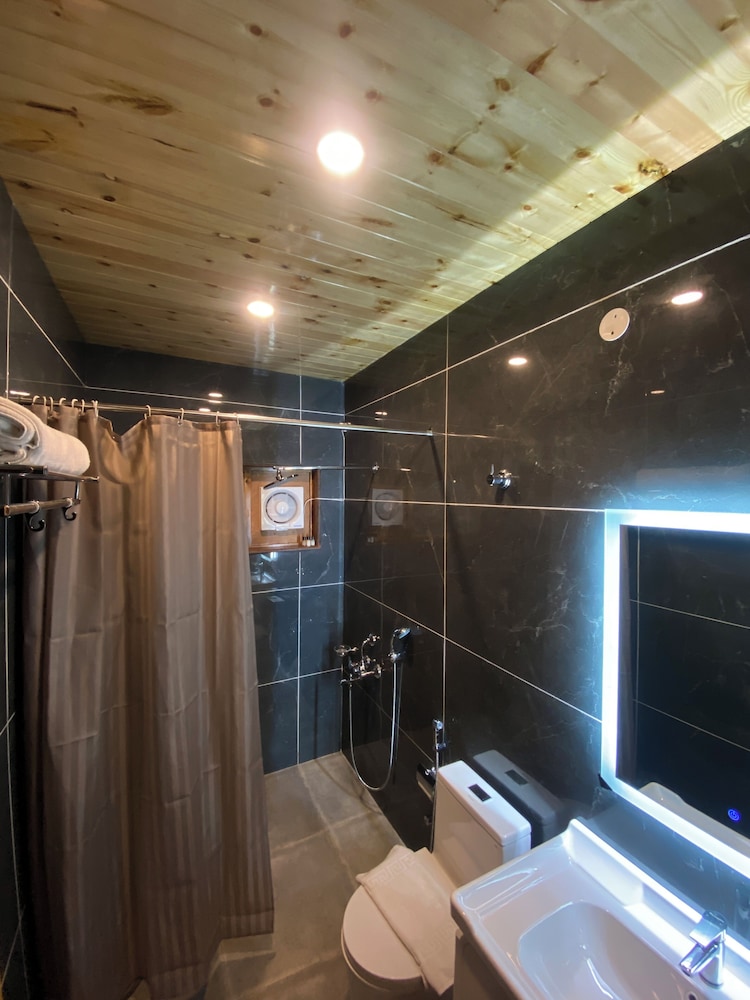 Luxury Room photo 3