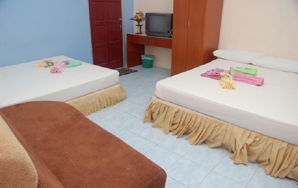 Family Triple Room photo 3