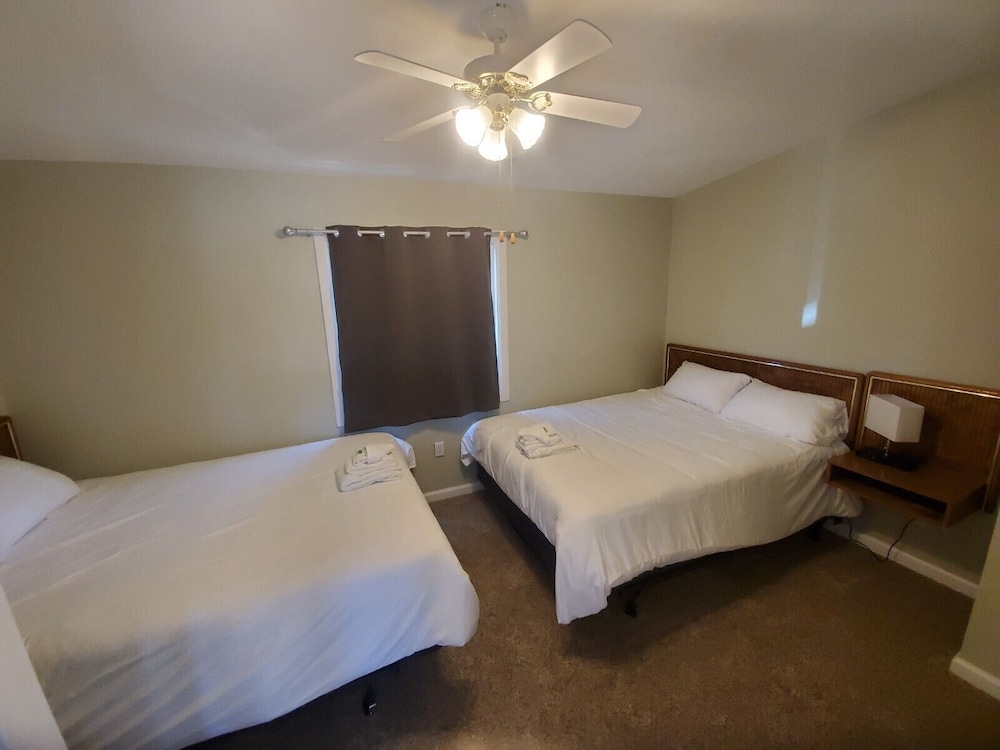 Signature Cabin, 3 Bedrooms, Non Smoking, Resort View photo 1