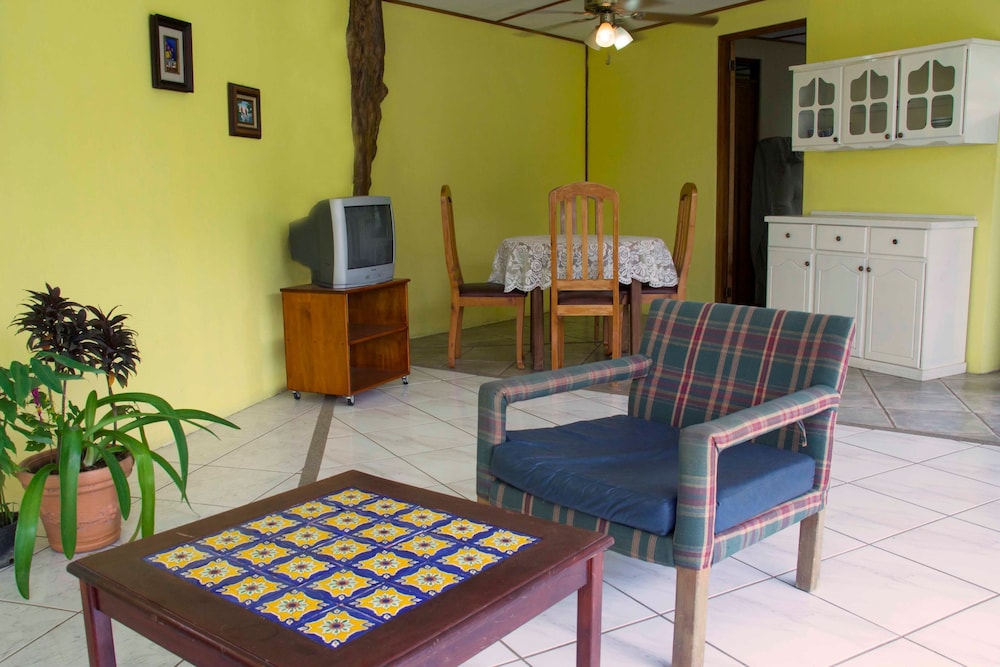 Family Room, 2 Bedrooms photo 2