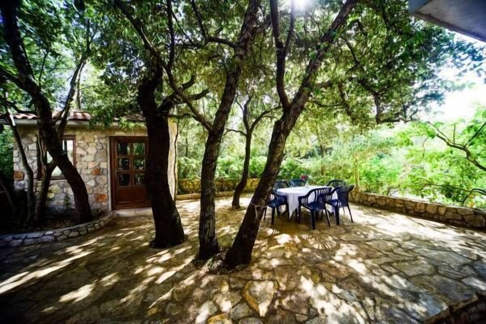 Duplex, 2 Bedrooms, Terrace photo 2