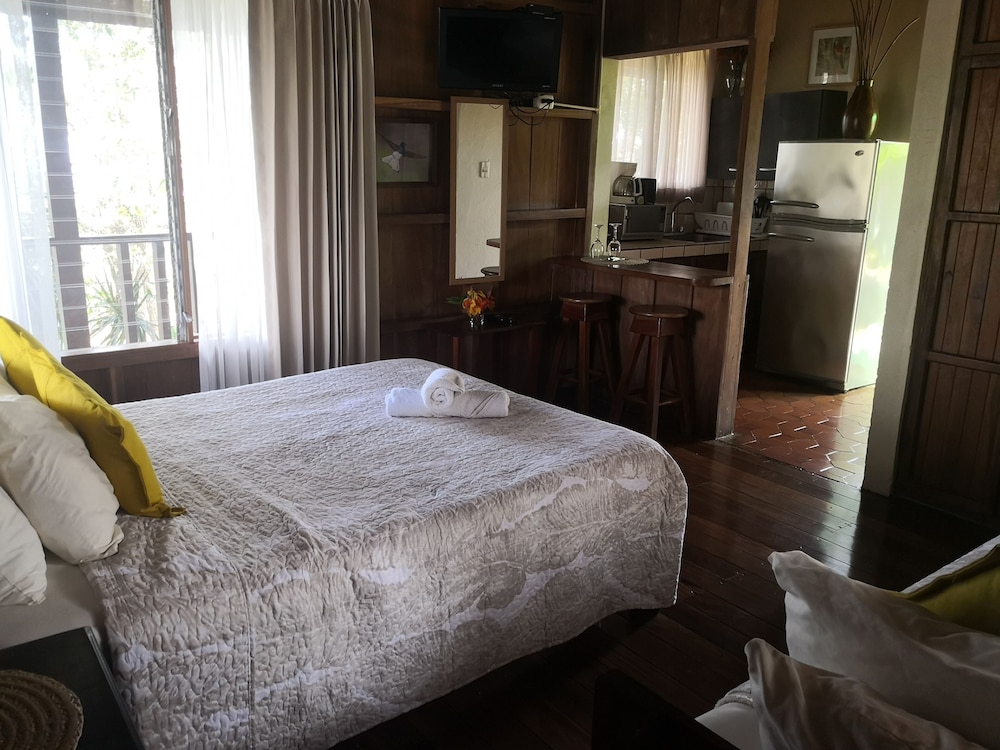 Panoramic Bungalow, Kitchenette, Mountain View