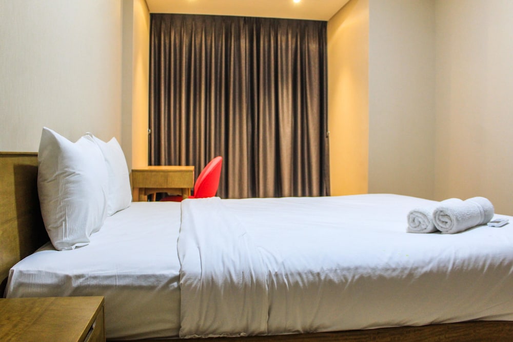 Room - Photo 3