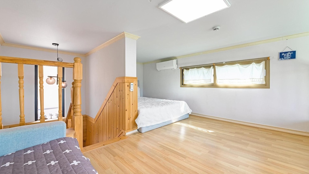Basic Room, 1 Bedroom (104(OceanView,Spa,withpet)) - Photo 8