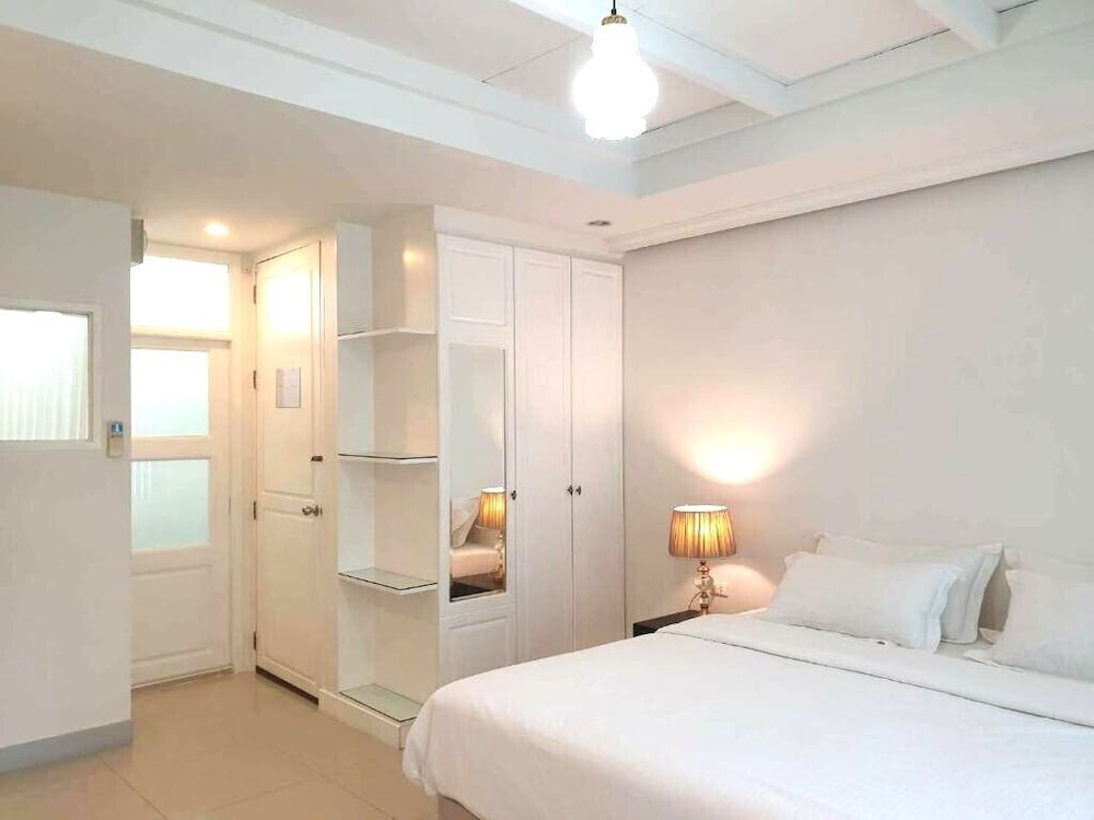 Standard Twin Room photo 1
