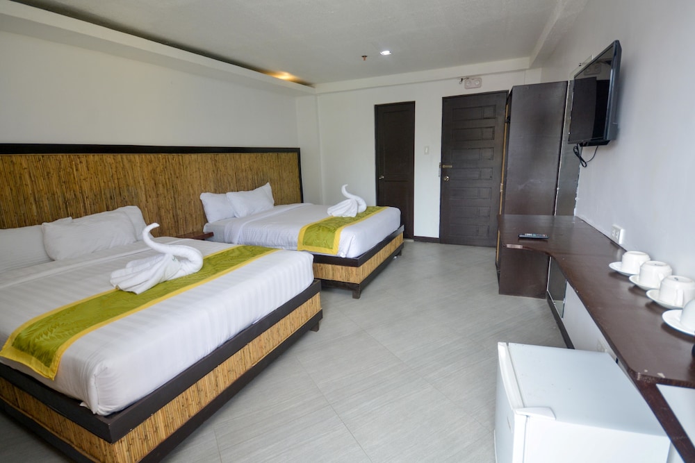 Quadruple Room photo 2