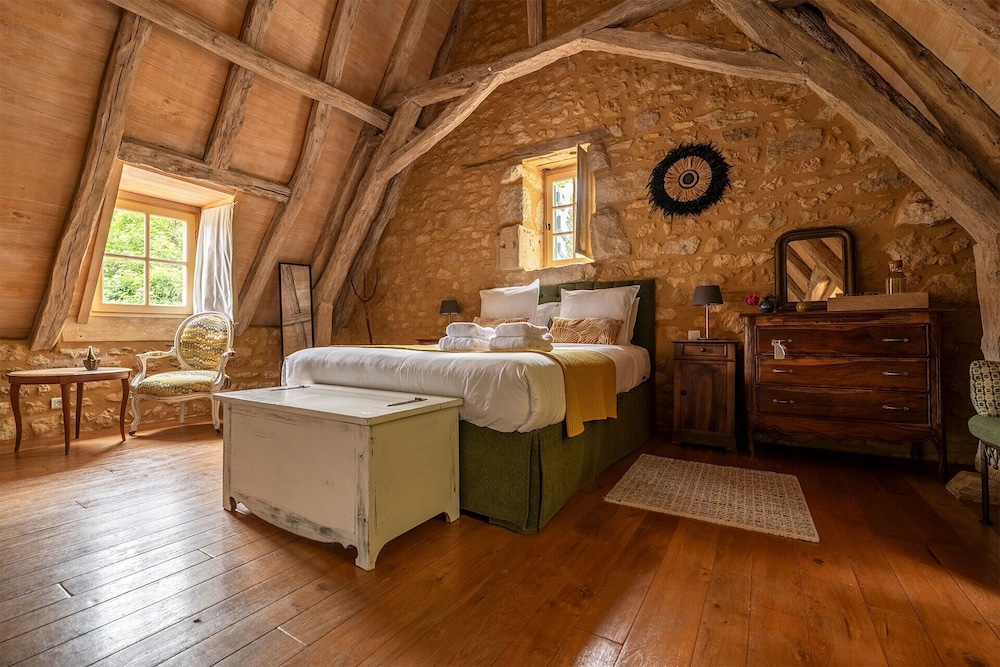 Signature Double Room, Ensuite (Chevalier Lagny)