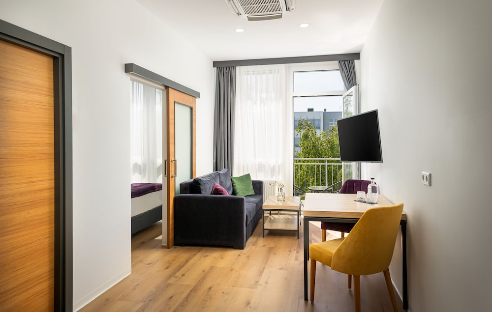 Classic Room - Photo 13