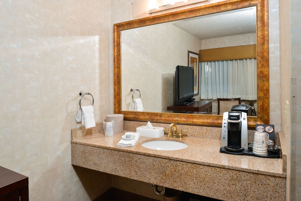 Standard Room, 2 Double Beds, Refrigerator, Courtyard Area - Photo 3
