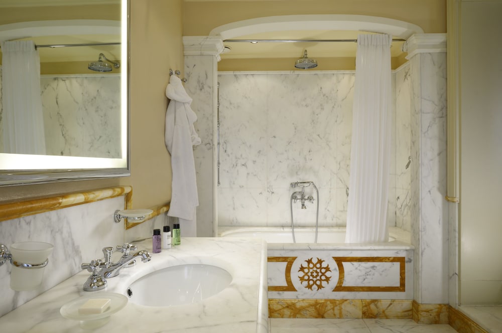 Superior Triple Room - Photo 4