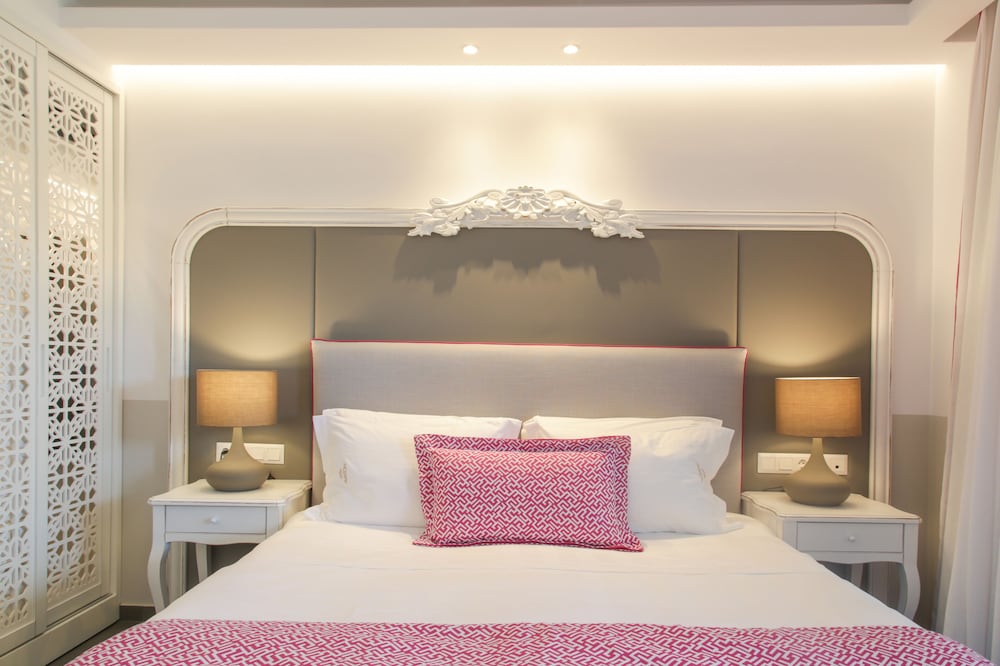 Two Bedroom Suite with Private Pool photo 3