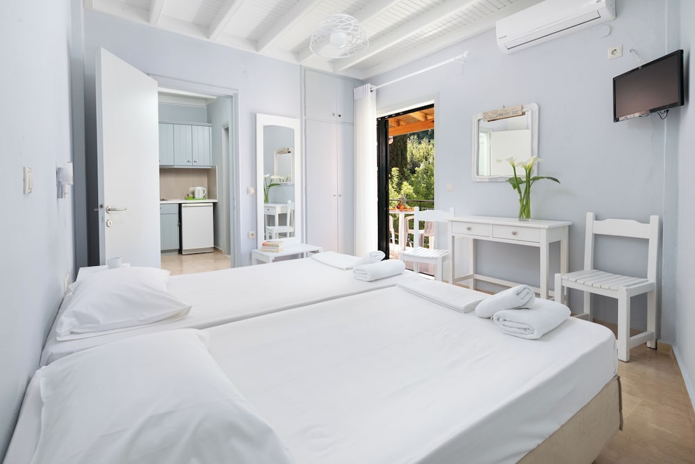 Comfort Studio, Balcony - Photo 6
