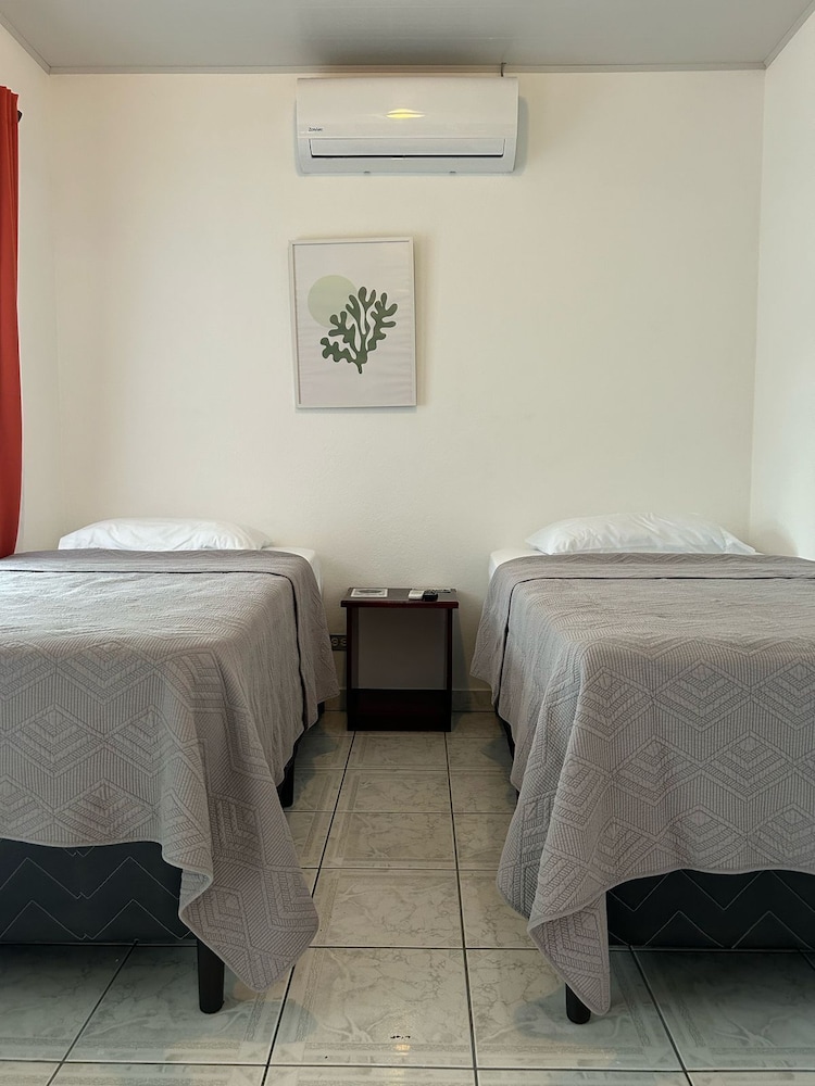 Economy Double Room photo 1