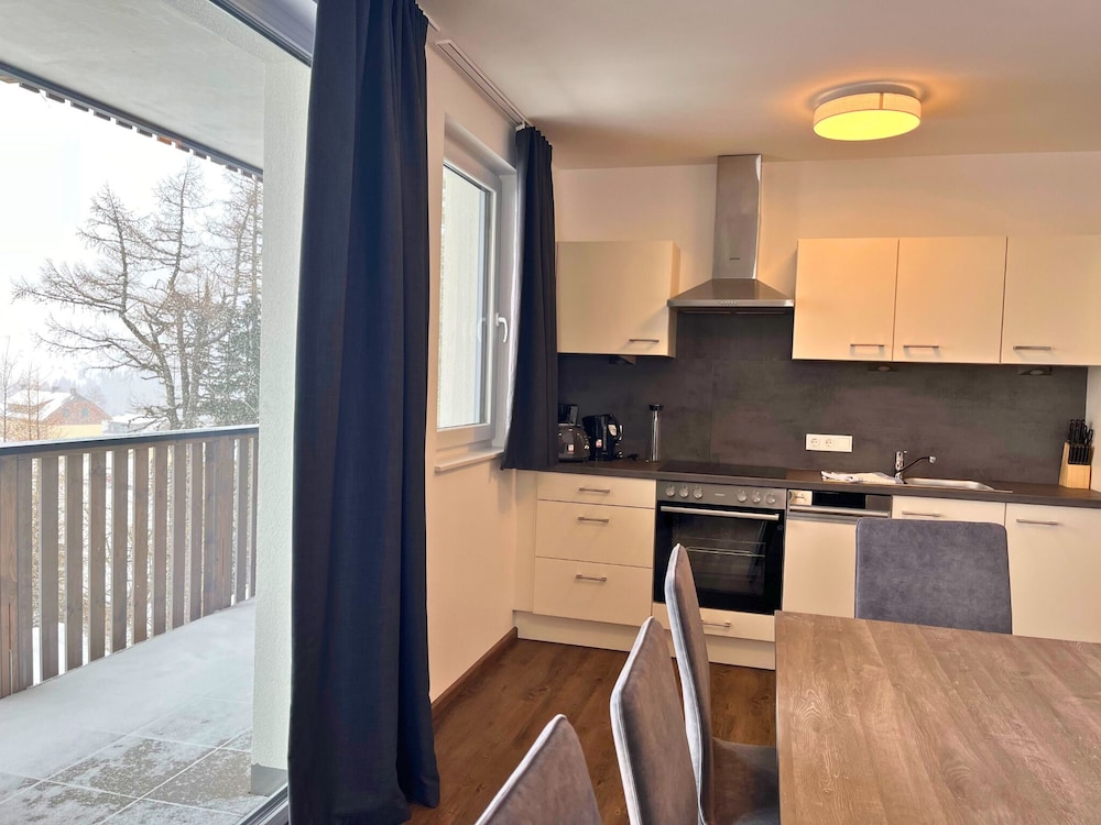 Superior Apartment, 3 Bedrooms photo 2