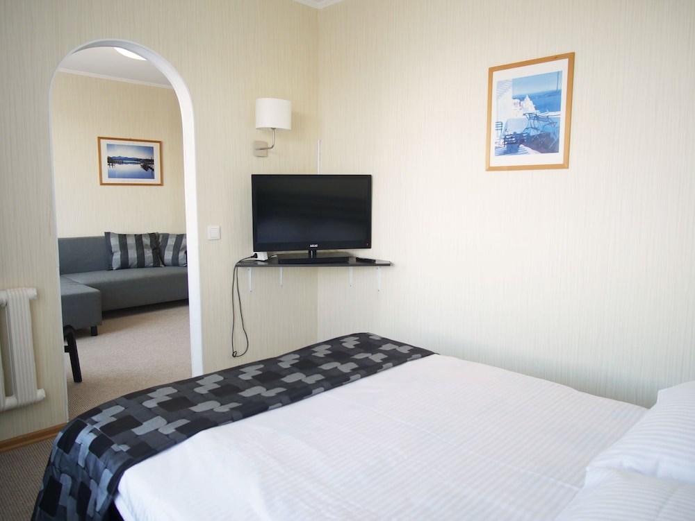 Suite, 1 Bedroom photo 3