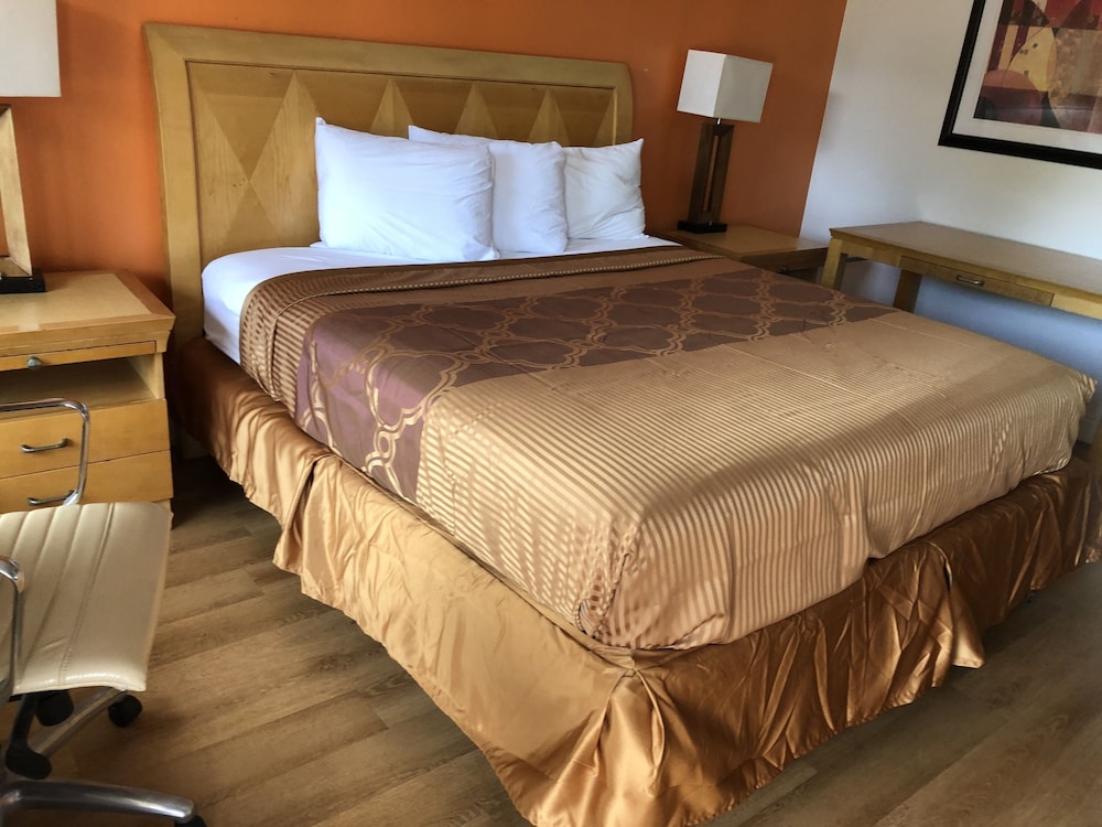 Suite, 2 Double Beds, Non Smoking
