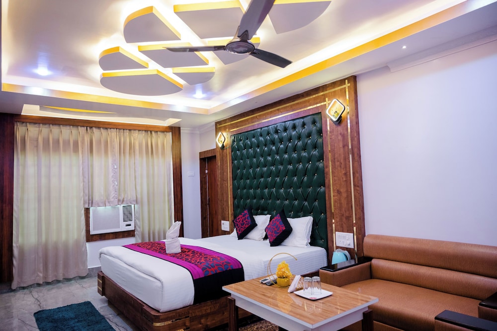 Deluxe Suite - Photo 1