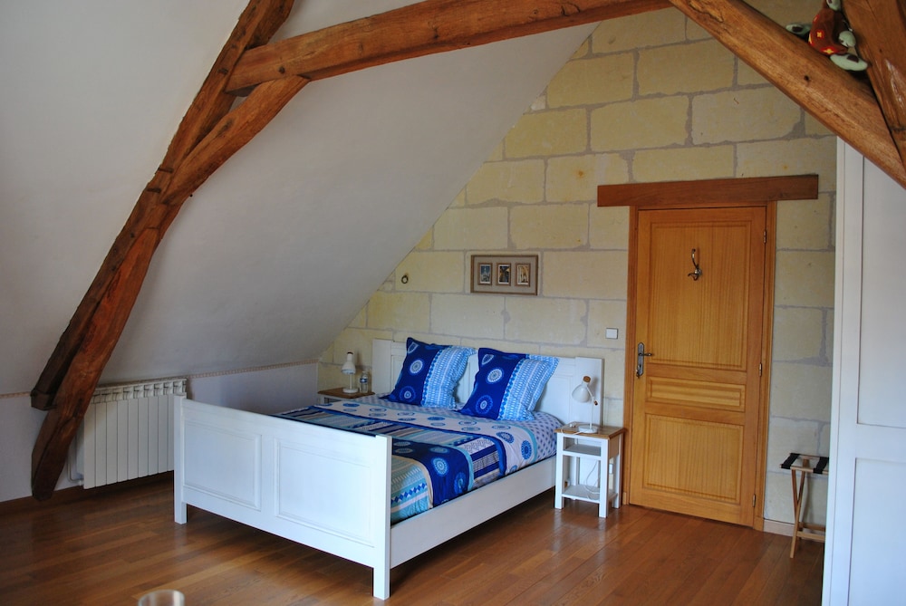 Standard Double Room (Sammy) photo 1
