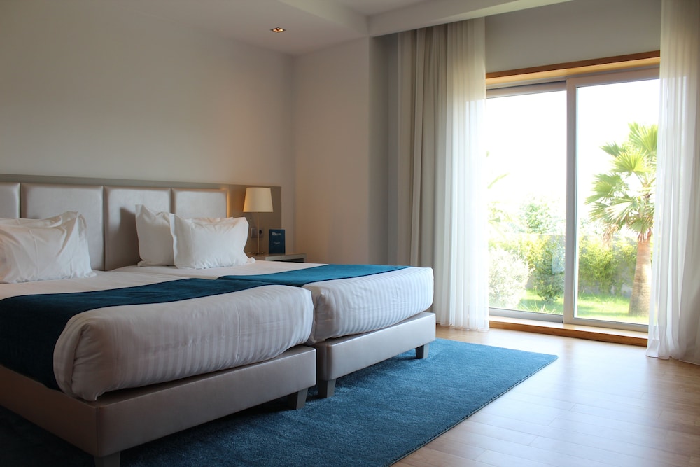 Suite, 2 Bedrooms photo 2