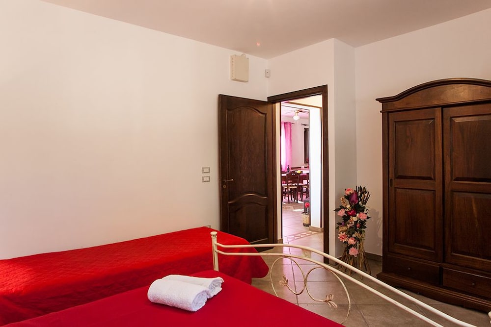 Villa, 2 Bedrooms photo 1